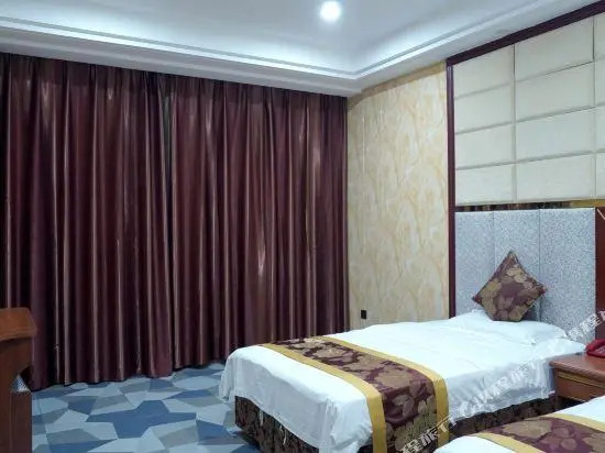 Jiuhuan Holiday Hotel