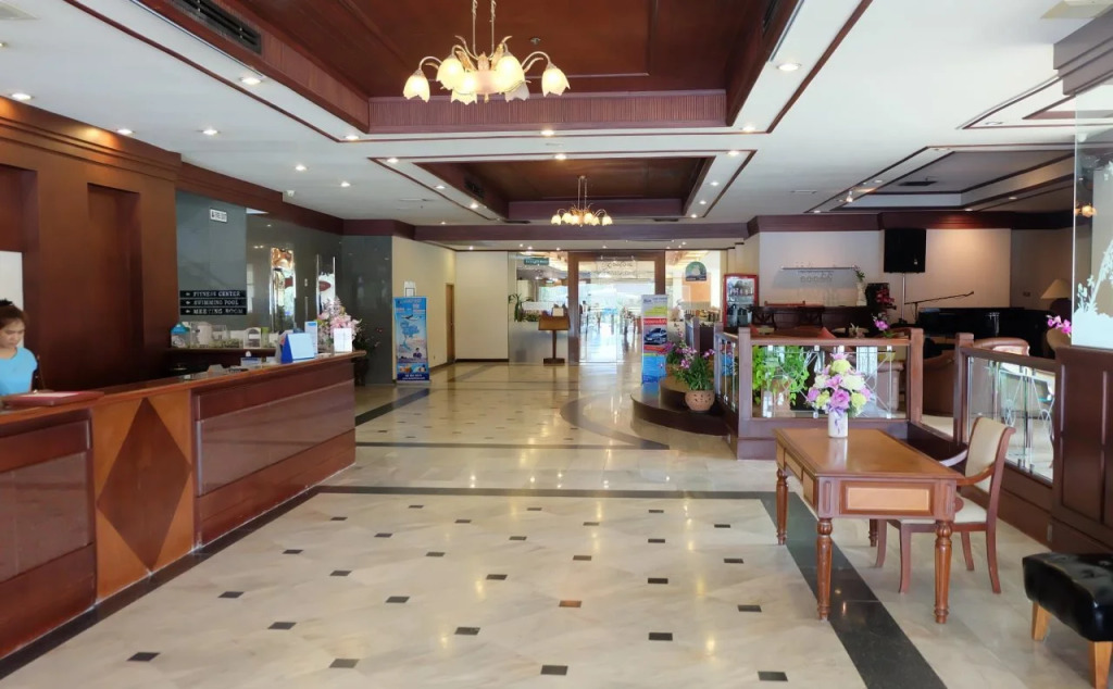Tarin Hotel