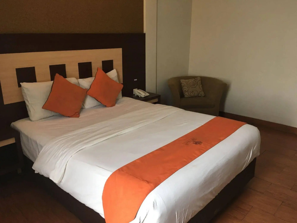 The Eight Hotel