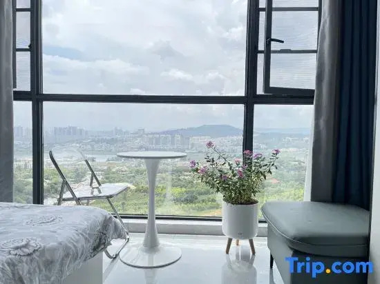 Huazhi City Xingcheng Scenic Homestay (Jinwa Road)