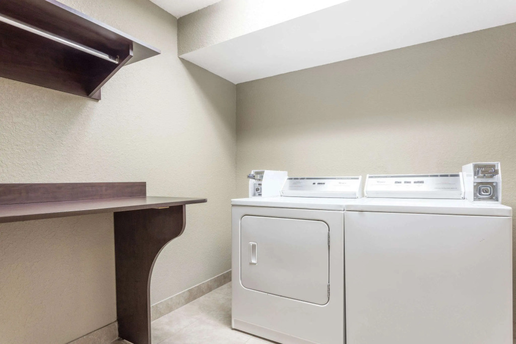 Microtel Inn & Suites by Wyndham Macon