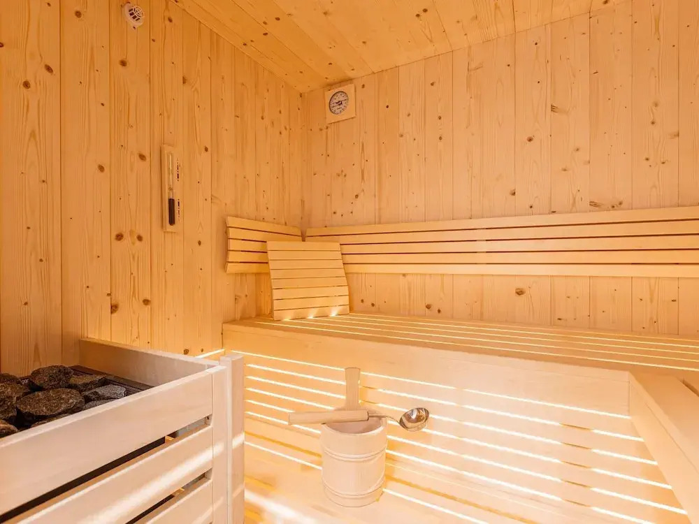 Inviting Chalet on the Ski-slope