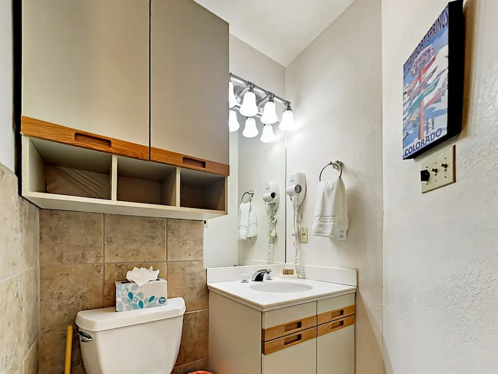 2800 Village Drive Condo Unit 1101 3 Bedrooms 3 Bathrooms Condo