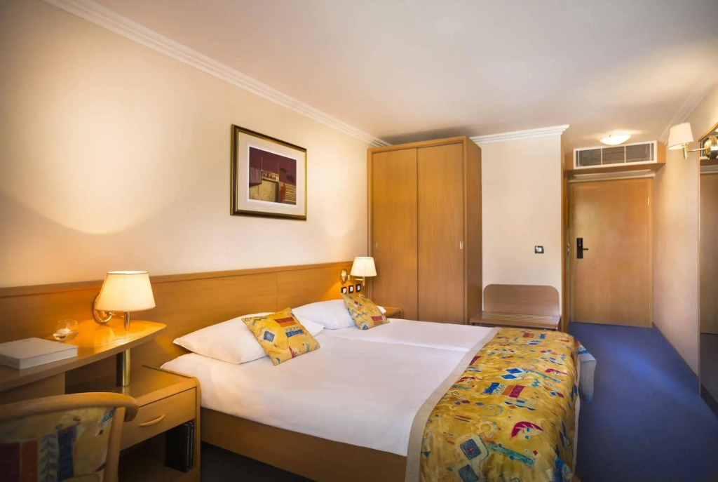 Sunny Baška Hotel by Valamar