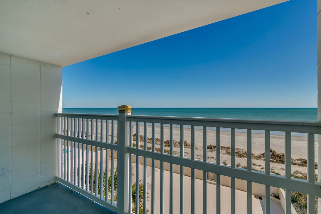 Beachcomber Inn