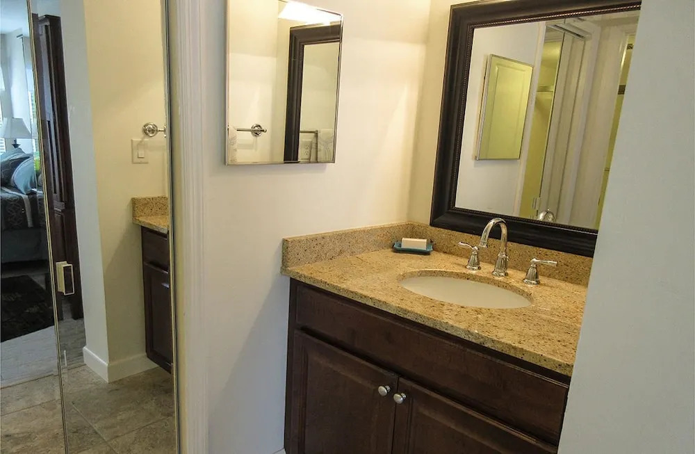 Eden House PH4 2 Bedrooms 2 Bathrooms Condo