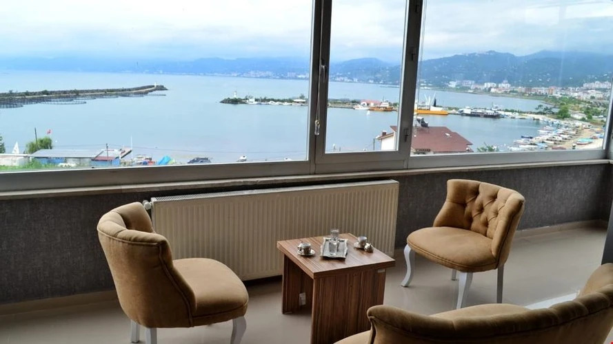 Yobol Otel