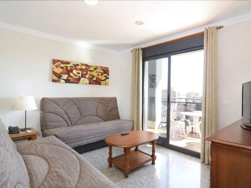 Apartamentos Nuria Sol A 2