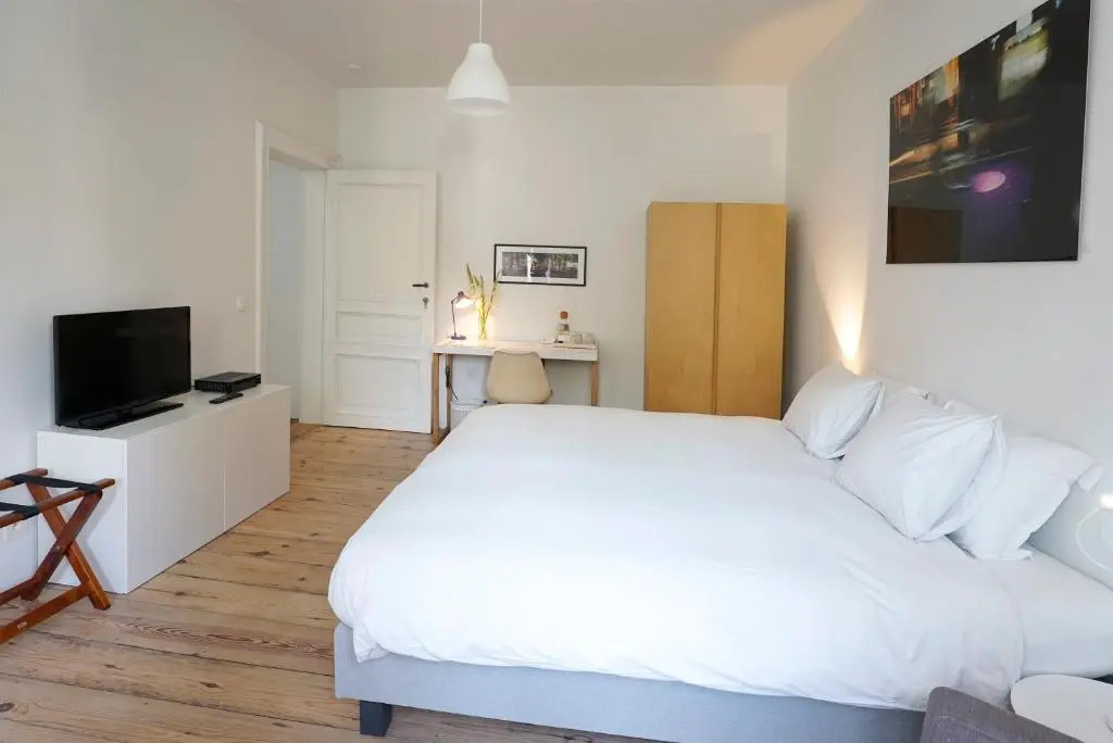 B&B Home & the City