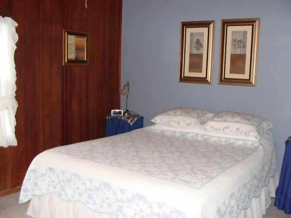 Windspire Inn