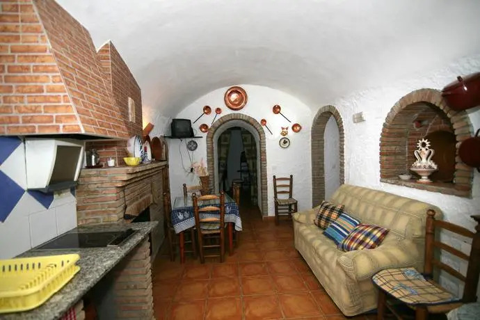 Cuevas Olmos