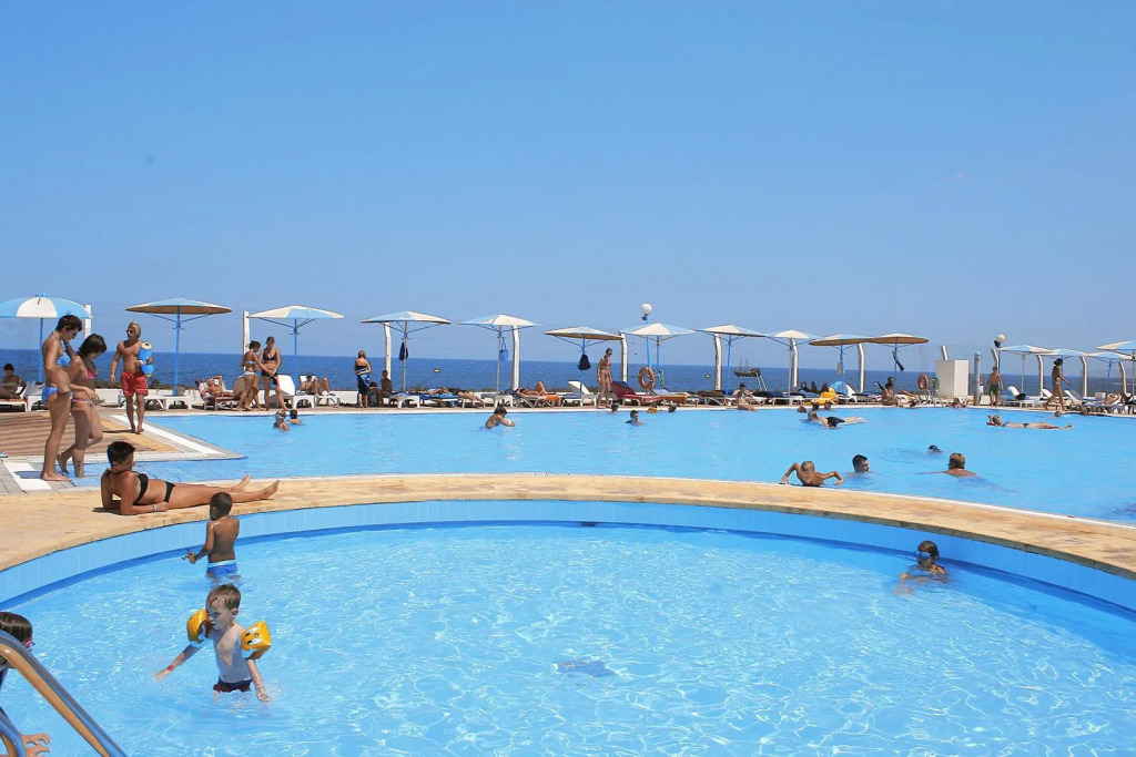 El Mouradi Club Selima