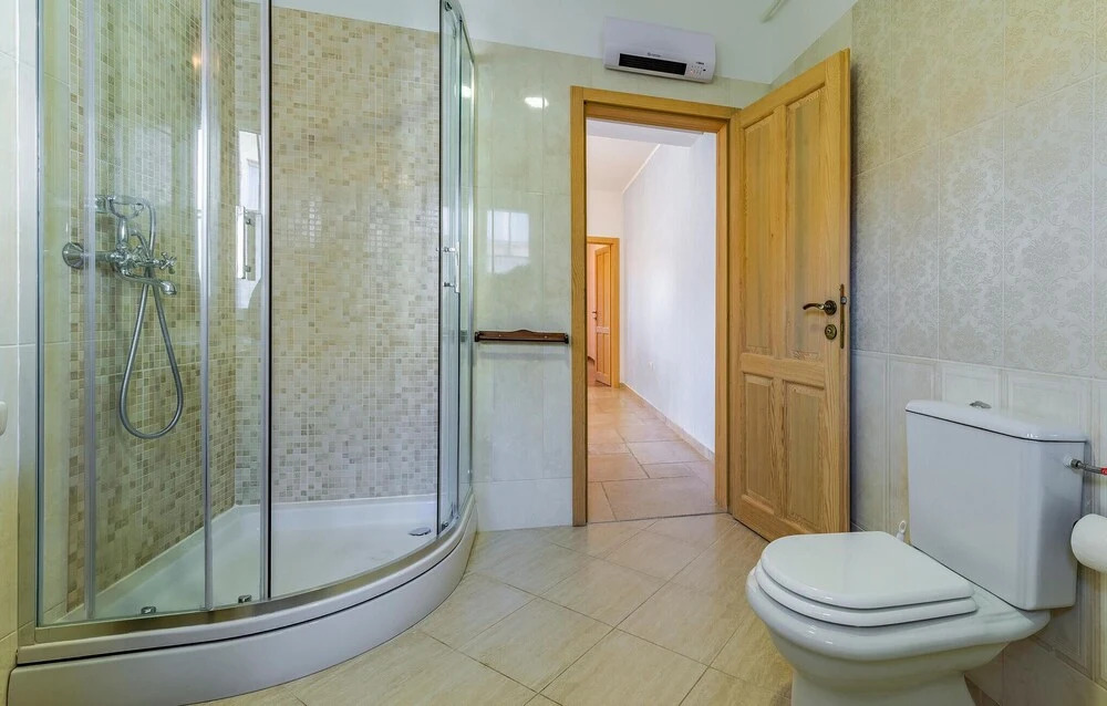 Stunning Home in Pula With Wifi and 2 Bedrooms