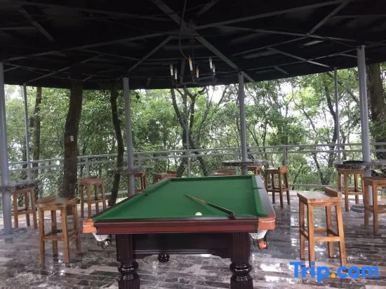 Yinxin'gu Treehouse Hotel