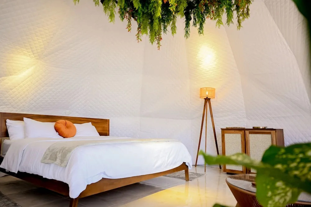 ALMA Glamping