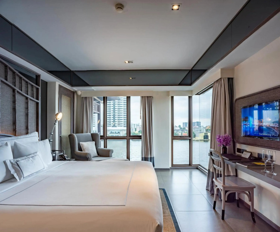 Riva Surya Bangkok