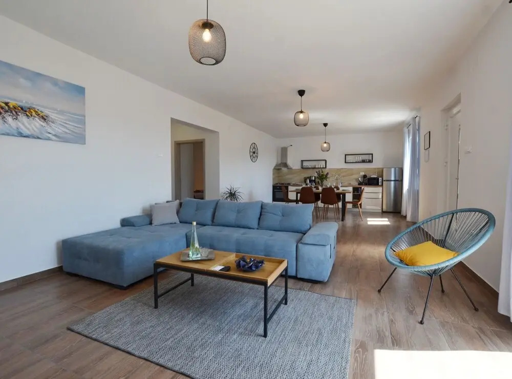 Lush and Sweet Escape Apartments
