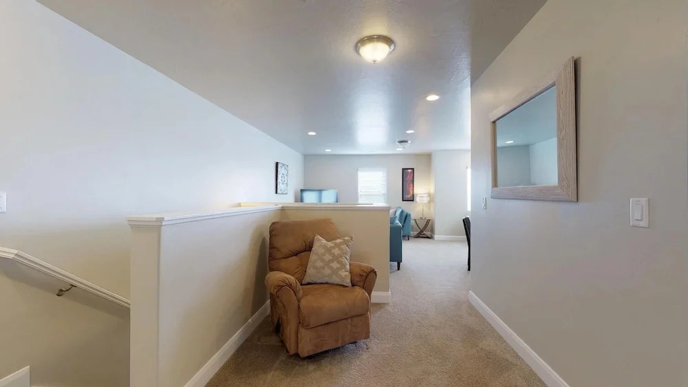 Sweet 3 Bedroom Apts
