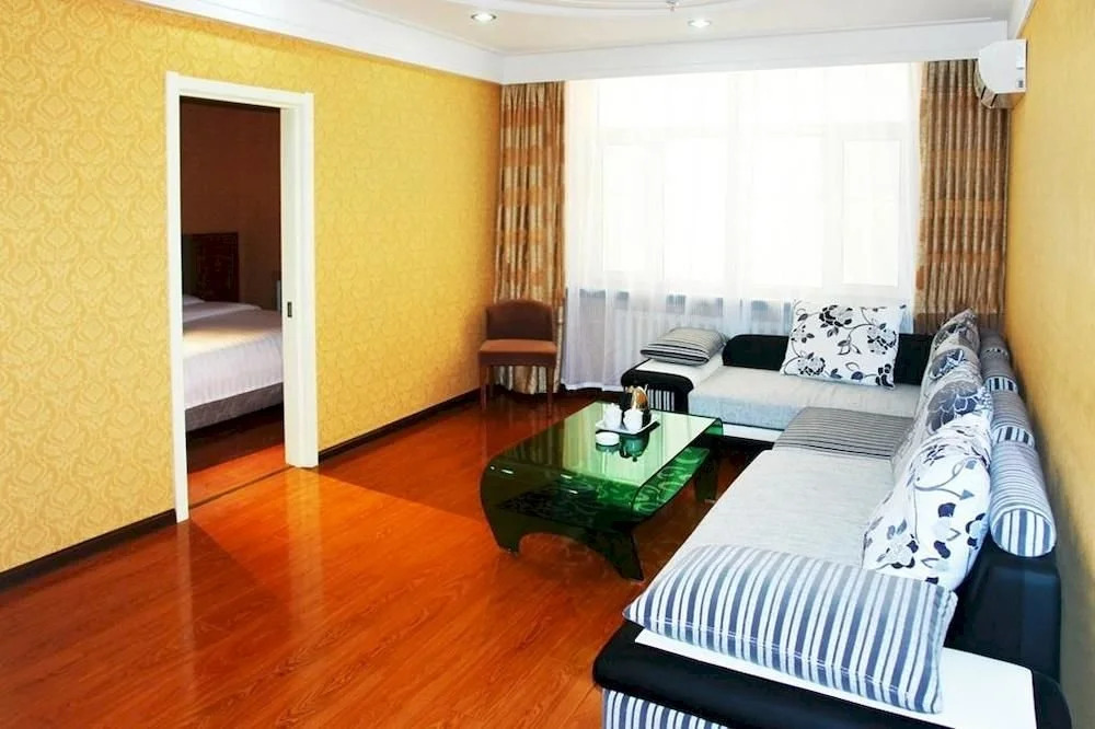 Oriental Hotel