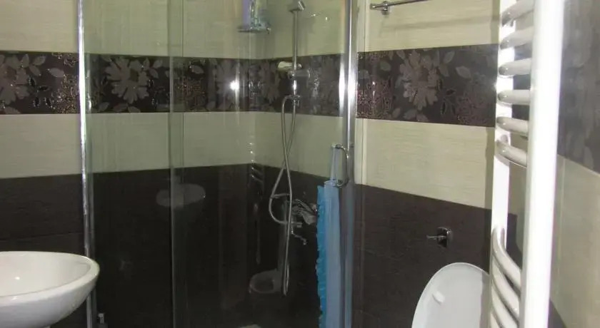 Mayas Homestay