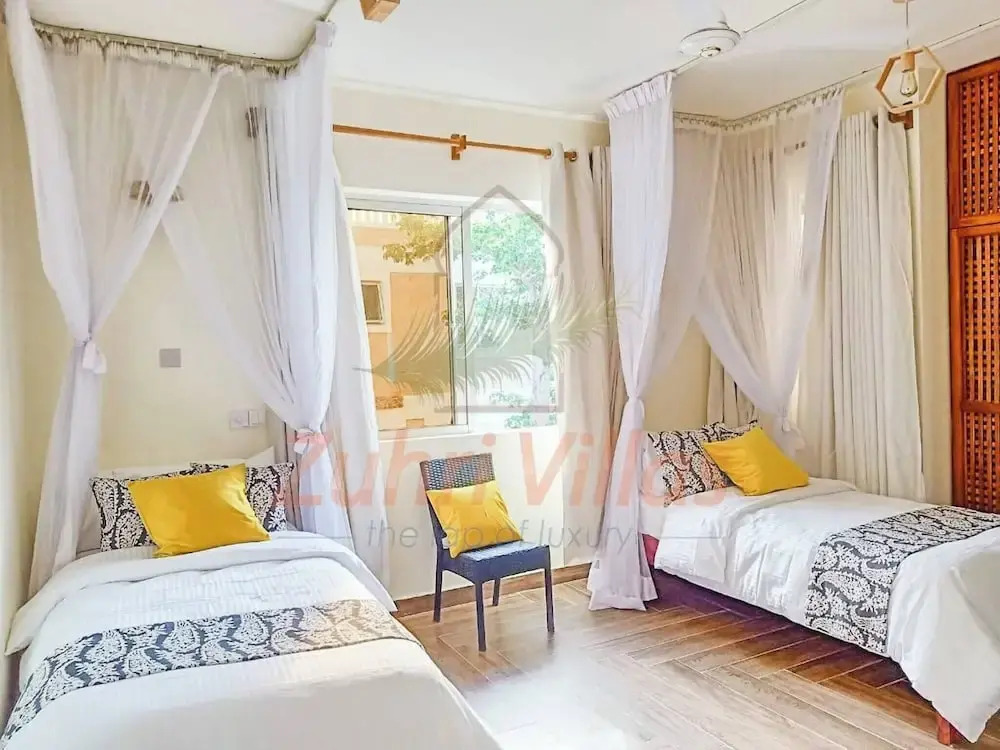 Luxurious 5-Bedroom Villa with Private Pool in Diani
