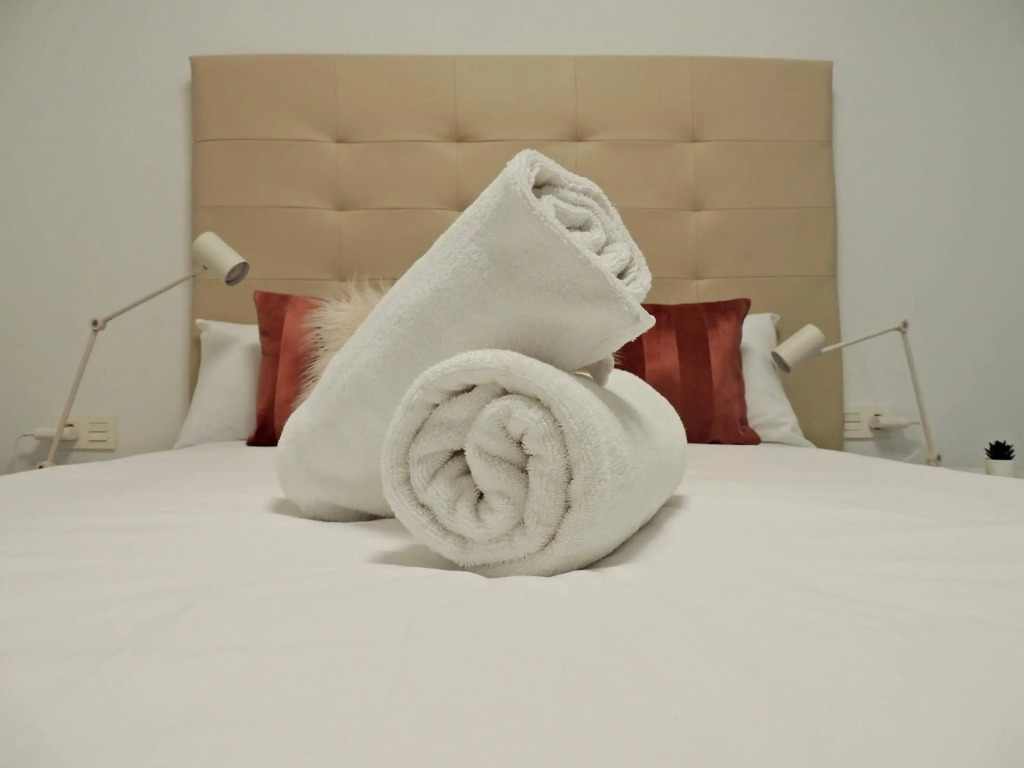 Casa Gascona con parking, wifi y netflix gratis!! By DeLabra Apartments