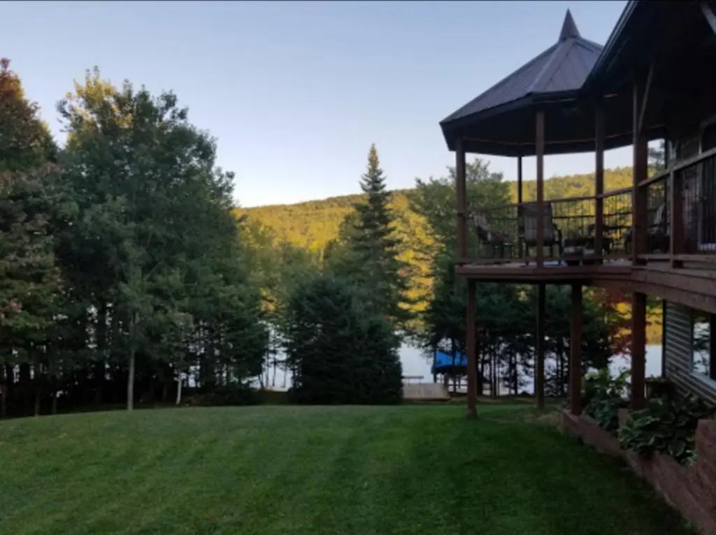 Strong Timbers B&B