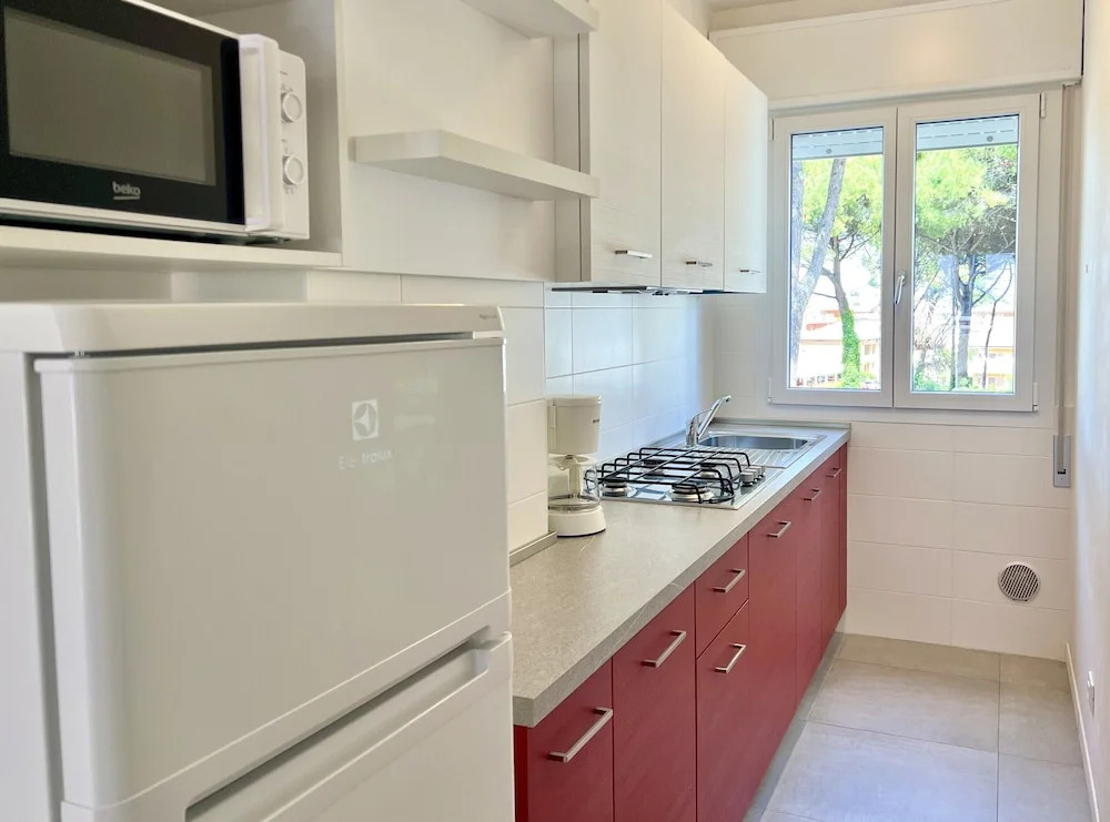 Flat With Parking Near the Beach