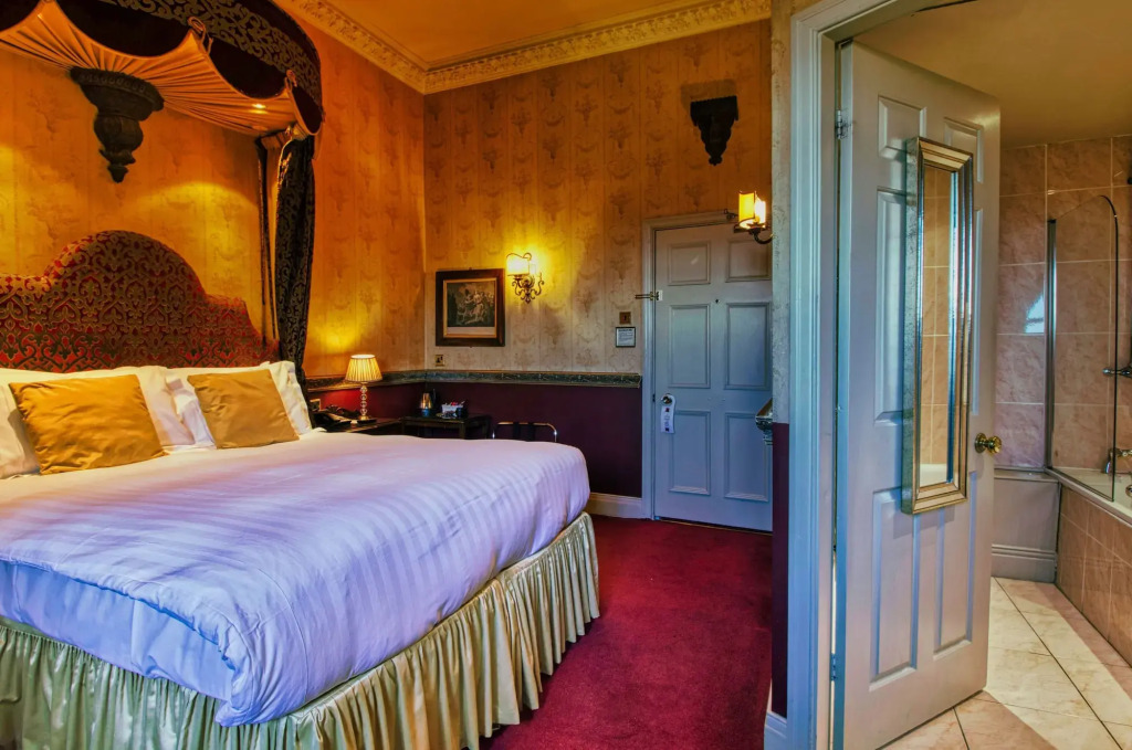 Lumley Castle Hotel