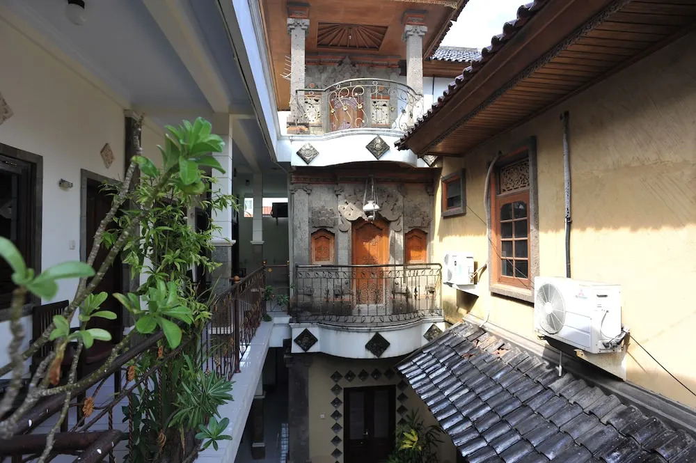 Airy Eco Kuta Kartika Plaza Gang Pendawa 2 Bali