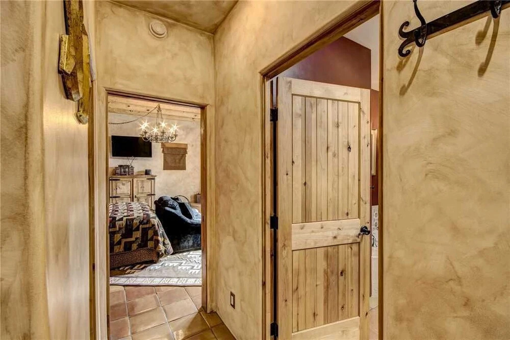 Cowboy Villa
