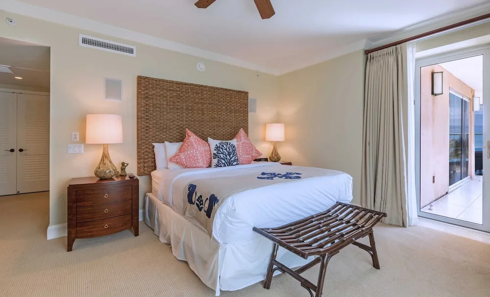 Honua Kai 2 Free Cars KBM Resorts Mountain and Ocean Views 2 Units, 5 Bedrooms HK Ml-3553