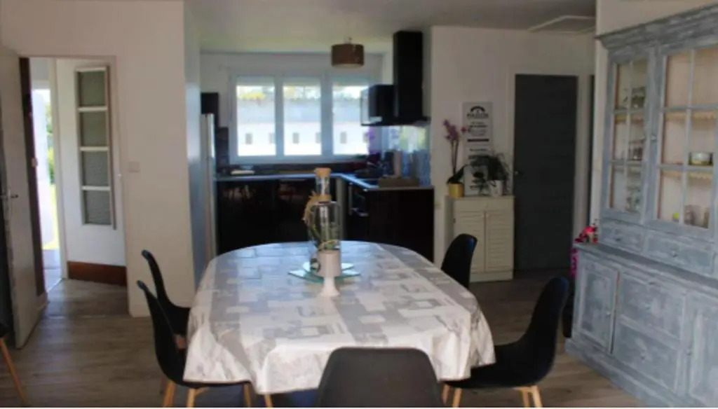 Maison de 3 chambres avec jardin clos et wifi a Denneville