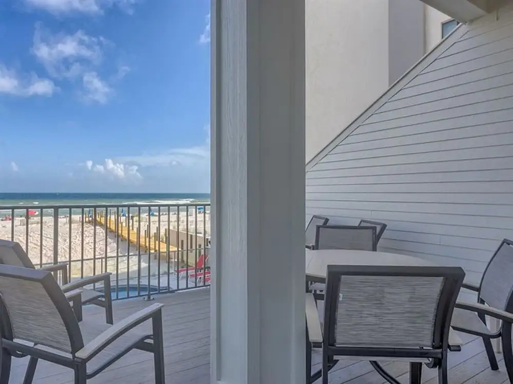 Pearl West by Meyer Vacation Rentals