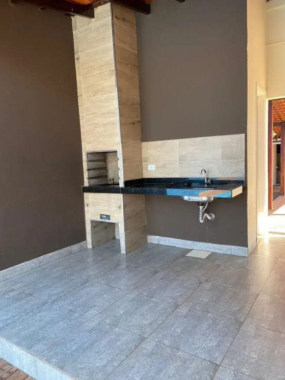 Tis Hotel 153