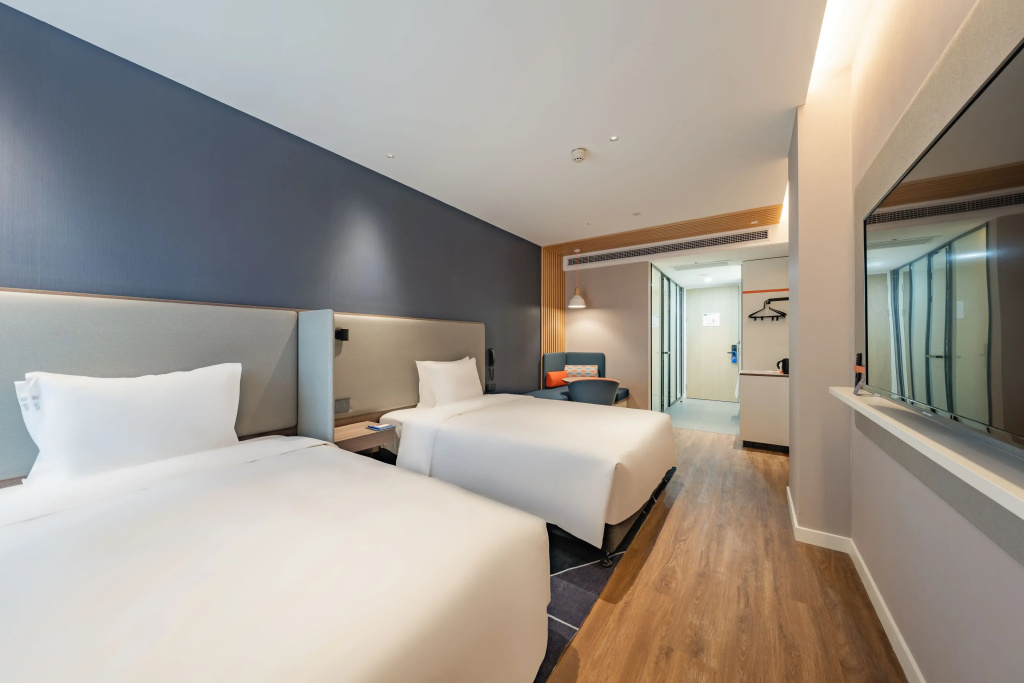 Holiday Inn Express Shanghai Expo Centre by IHG