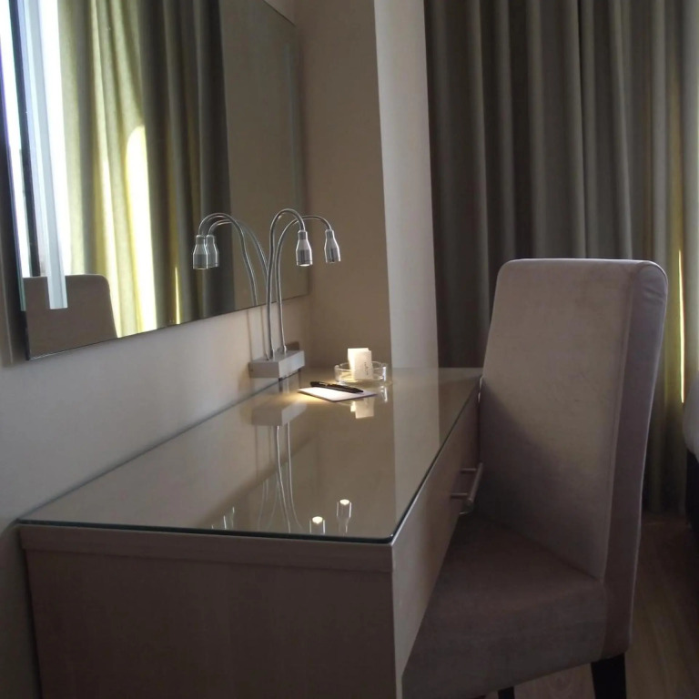 Crystal Suites