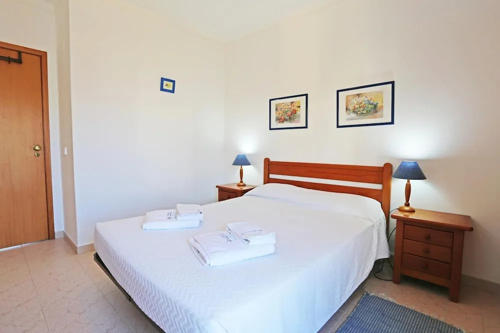 B24 - Via da Praia Pinheiros Apartment