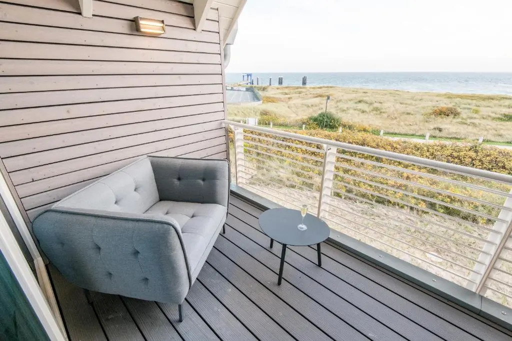 Hafen27List Luxury Beachhouse HAFEN27LIST BEACHHOUSE NO 7 "Leuchtturmblick" Mittelhausteil 25e