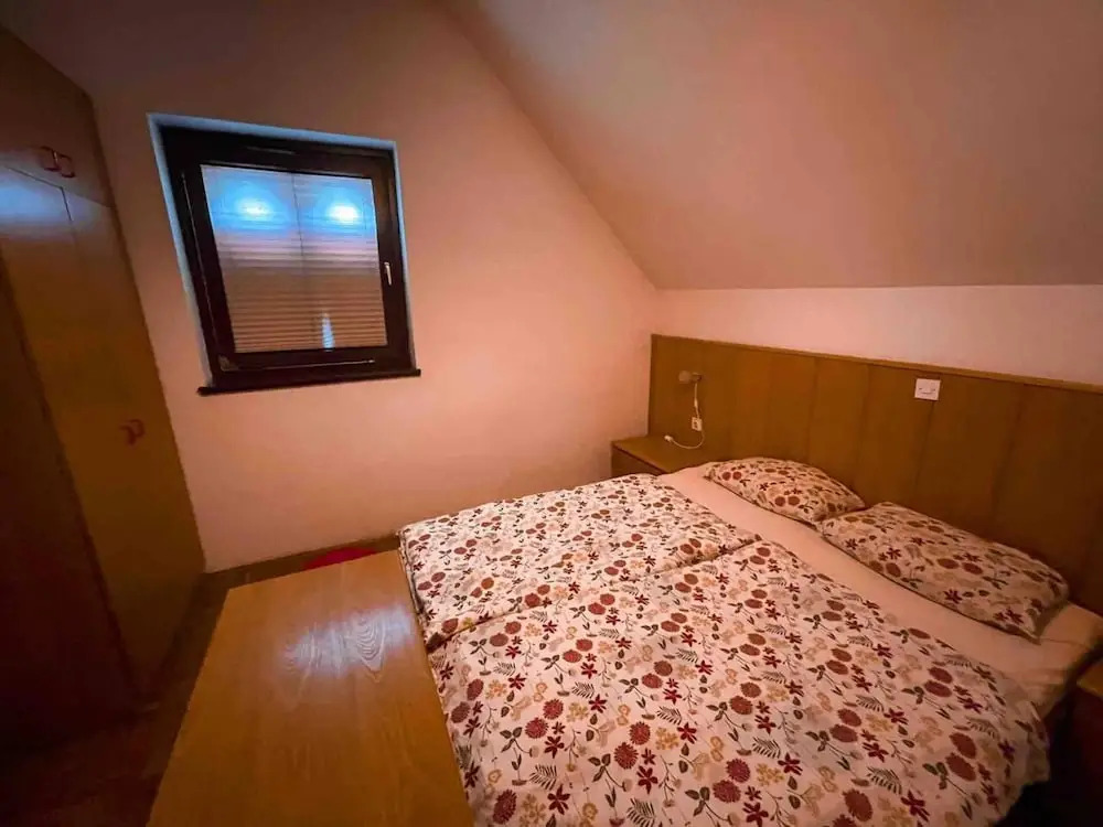 Lovely 2-bedroom House in Terme Catez