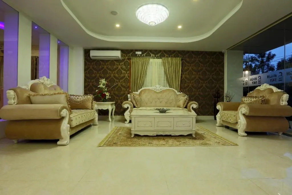 Premier Suites Business Hotel