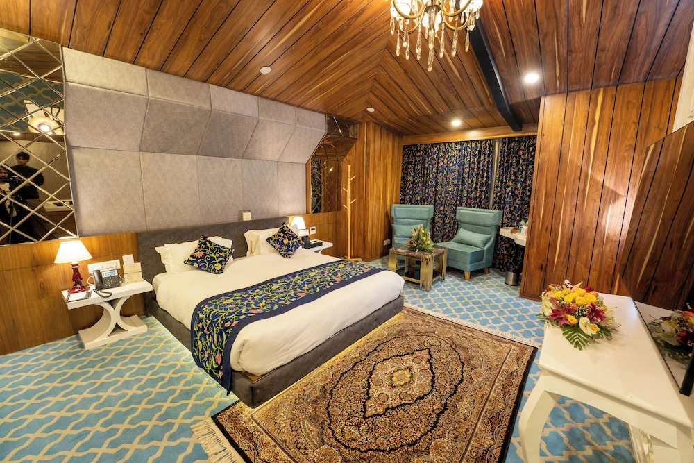 Hotel Snowland Srinagar