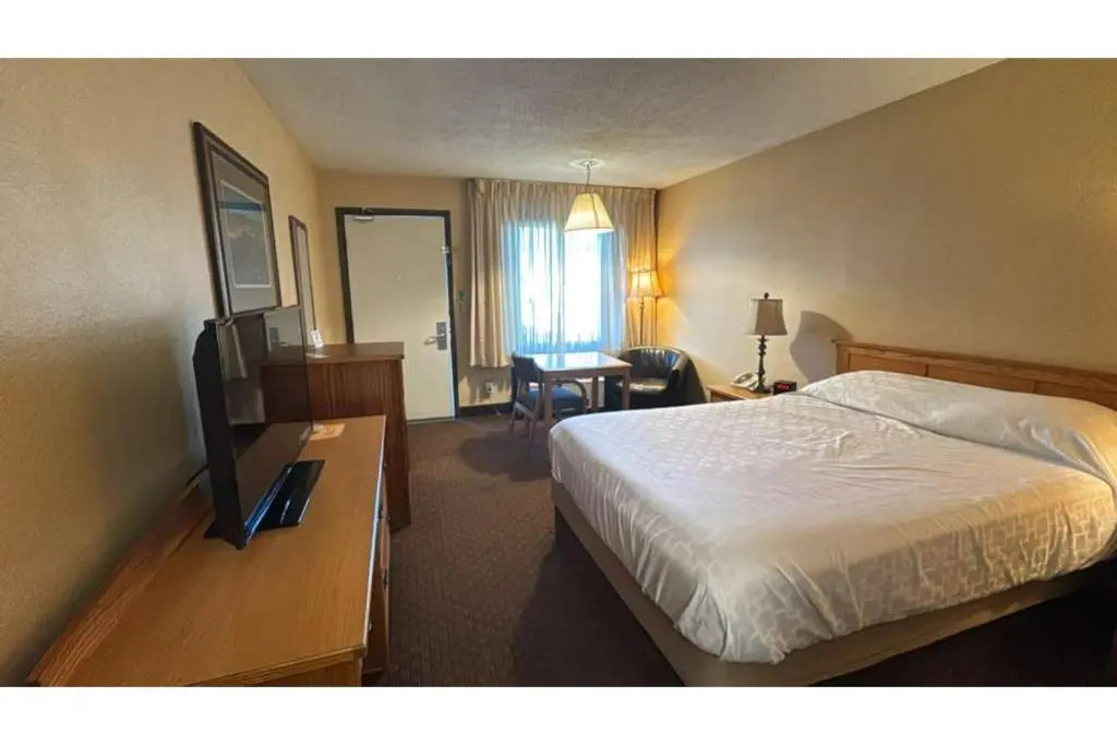 Sundowner Inn Forsyth I 94