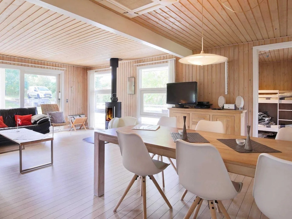 6 Person Holiday Home in Jaegerspris