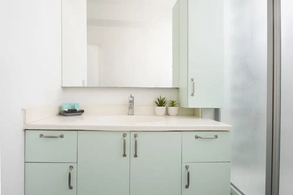 AirTLV Comfortable 3 BDRM in Old North