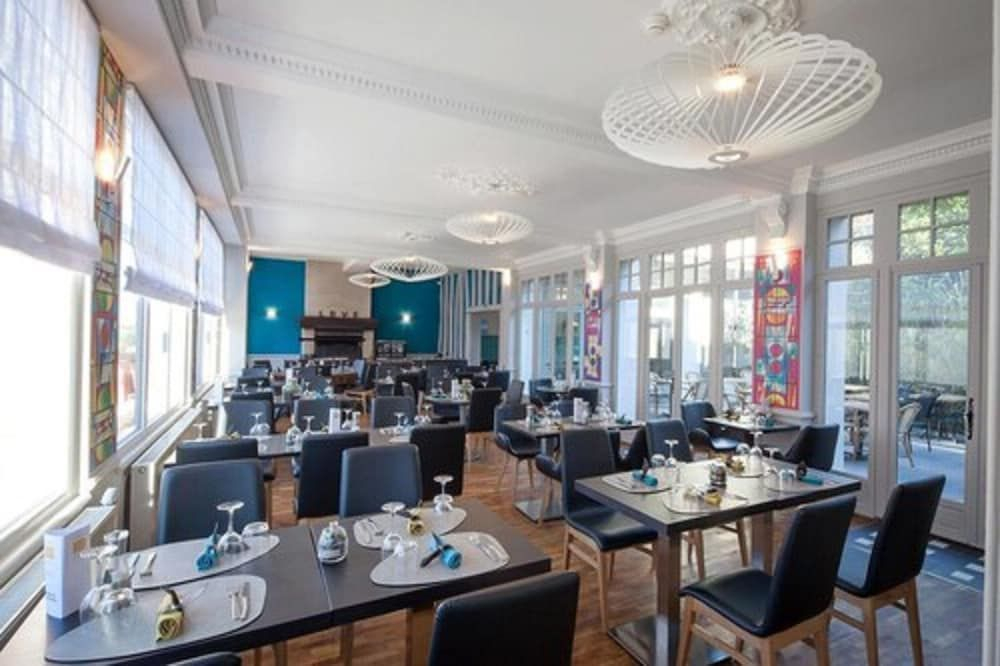Logis - Hostellerie & Restaurant du Marché