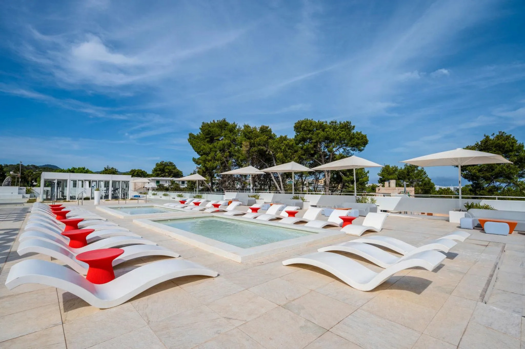 THB Naeco Ibiza