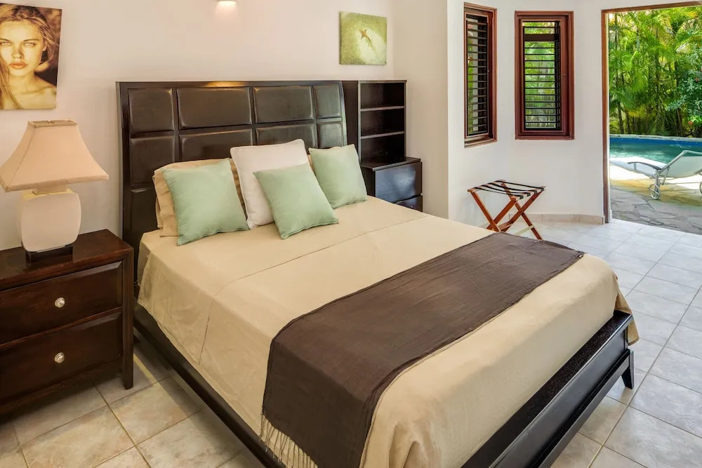 Sea Horse Ranch Villas by Caribe Stays