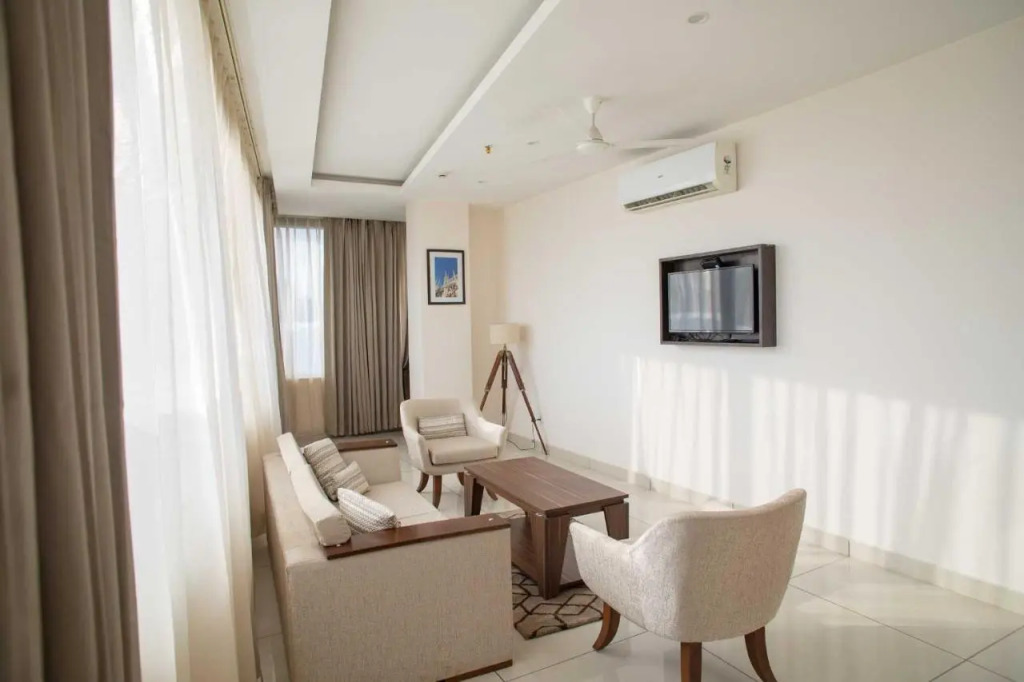 Hotel Alaya