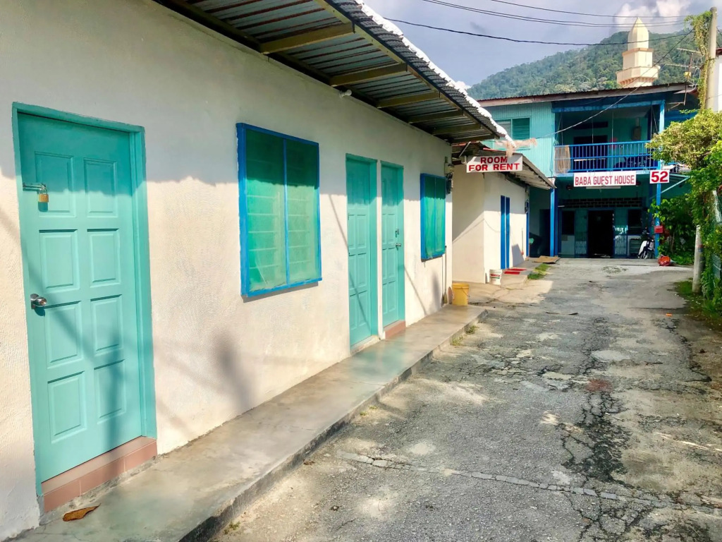 Babas Guest House By The Sea